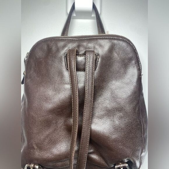 Vintage-style 2000s GUESS Brown Leather 9 Inch Backpack main image 4